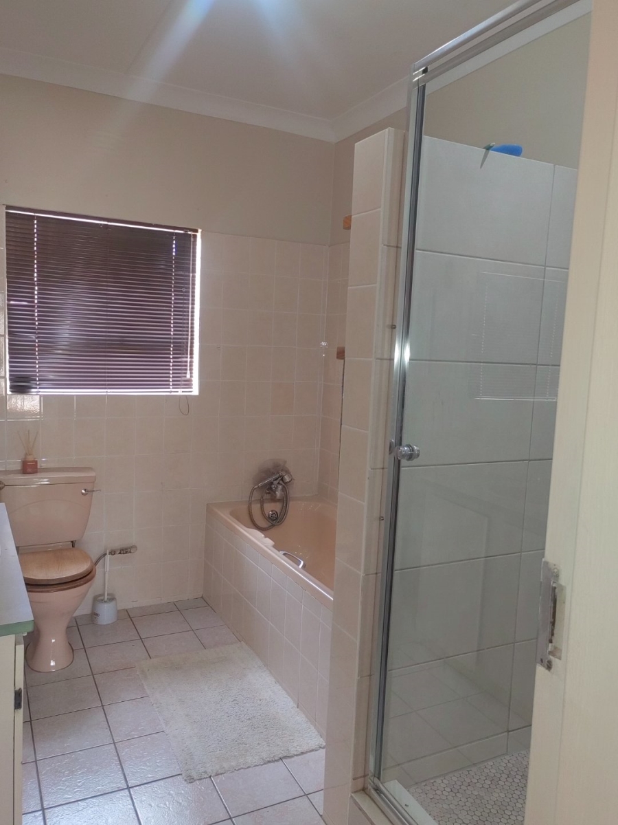 Bedroom Property for Sale in Monument Heights Northern Cape